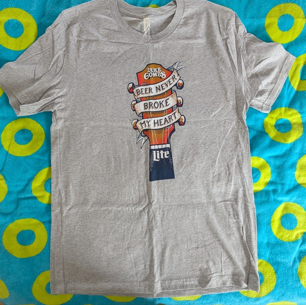 Luke Combs miller light Graphic Tee -‎ Gray